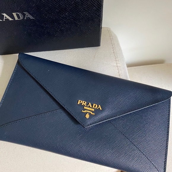 Prada Saffiano blue envelope wallet - Picture 1 of 4